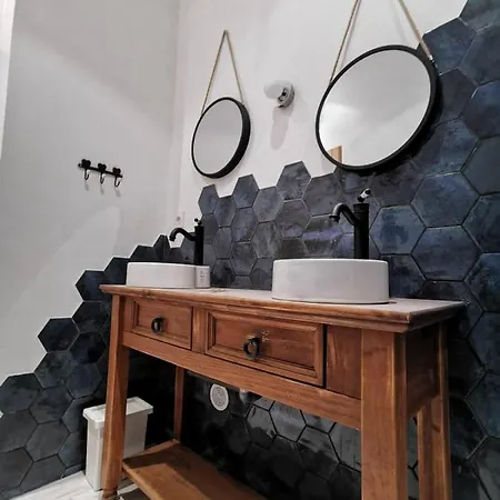 Bnb Jardin Vieux Port Panier * Marsilya
